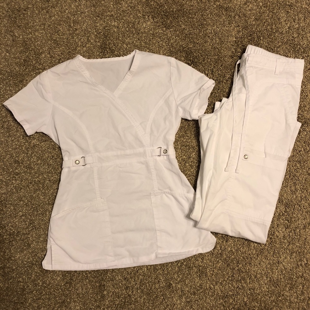 White Scrubs Fitted Like New